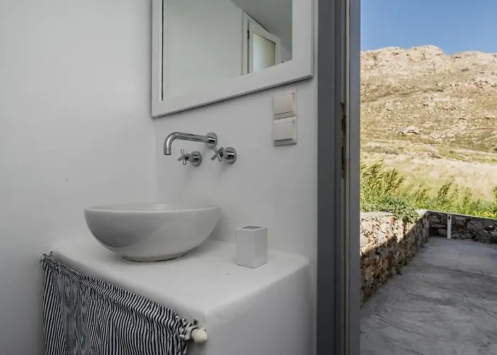 Koukios Cell 公寓 Serifos Town